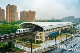 注意了！别在轨交11号线这一站下车 线路首末班车时间有调整图片