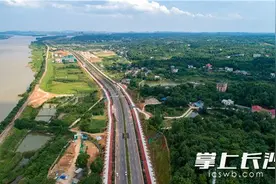 潇湘大道三段全线通车 从长沙到湘潭仅需15分钟图片