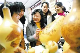 形体优美，寓意吉祥 大城葫芦走四方图片