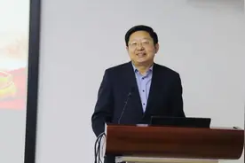 职教新高地｜青岛职业技术学院党委书记王金生：1+1+N”模式打造校企协同创新共同体图片