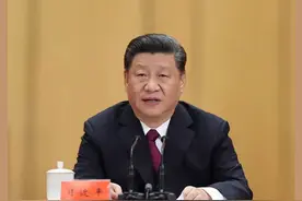 立鸿鹄志，做奋斗者 习近平这样勉励青年学子图片