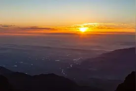 夏日登顶峨眉山，才懂什么叫“人间值得”~图片