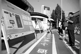 今日高考 河南考点已就位 考点外均张贴考场示意图图片