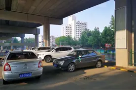 6271个车位免费停！还有爱心休息区！济南静态交通集团“拍了拍你”图片