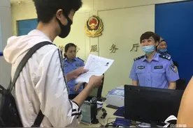 济南：粗心考生到了考场才发现忘带身份证 民警仅用一分钟就办好图片