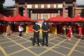 长沙特警护航学子高考路图片