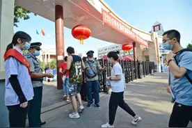 现场直击丨高考第一天，看山西学子乘风破浪，一往无前图片