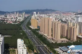 组图丨创新创业之路、教育发展之路……威海文化路，一条独具意义的路图片