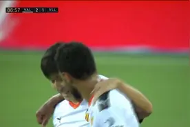 【进球】神兵天降! 李刚仁禁区外世界波破门视频封面