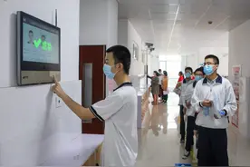 每日一词∣高考 the national college entrance exam图片