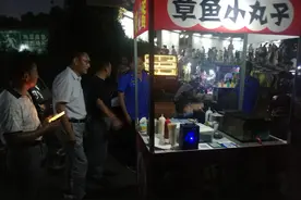 西峡莲花街道：社会各界齐参与 爱心助考暖学子图片