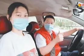 乌鲁木齐考区2.6万余名考生参加高考图片