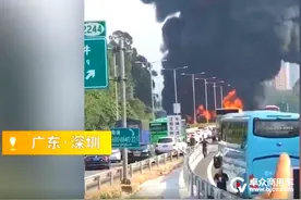锐明主动安全技术提醒司机远离驾驶风险图片