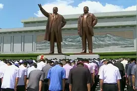 金正恩隔5月再度公开出席此活动 主陪站序变化引关注 金与正缺席？图片