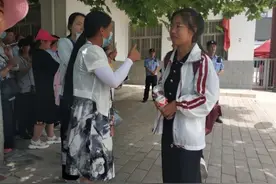 高考结束，你爸妈等你回家吃饭图片