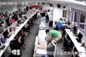 监控视频曝光！李国庆早上6点半突袭当当翻箱倒柜图片