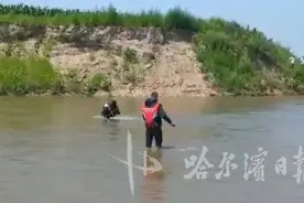 揪心！阿城14岁女孩捞鞋时不慎溺水失踪图片