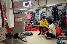 电脑城和小商品市场都不在了，为什么买菜还要靠菜市场？图片