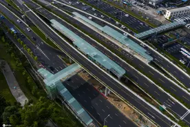 空中公交车站亮相深圳 可实现公交地铁便捷换乘图片
