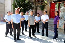 蒋晓强在甘谷县调研《天水市古树名木保护条例》实施情况和代表工作图片