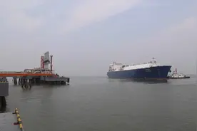 中石化天津LNG接收站累计接卸200船LNG视频封面