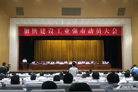 工业强市丨济南二机床董事长张志刚：带动数控机床、铸造机械等门类产品走向世界，在国际舞台擦亮“济南制造”名片图片