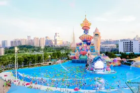 创湾区多项“NO1”！顺德华侨城欢乐海岸PLUS开启水上狂欢图片