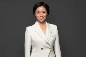 2020年新华公益善举推广人：王娟图片