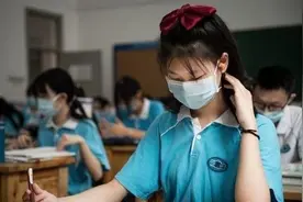 武汉市高一高二年级复学，7月31日放暑假视频封面