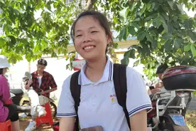 高考结束之后，这位女孩想打工赚钱补贴家用图片