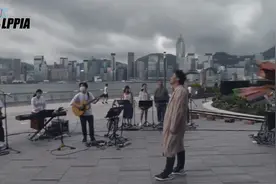 今天清晨6点，陈奕迅办了一场700万人看的演唱会图片