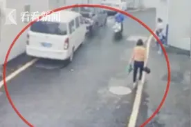 停车场玩捉迷藏 5岁幼童被撞！奶奶一旁目睹全过程图片