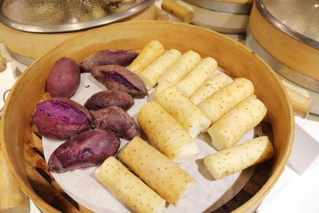 不限时！不限量！高性价比海鲜自助！海鲜、火锅、烤肉……300+菜品无限畅吃