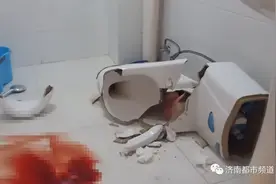 吓人！女子正在上厕所，马桶突然爆裂！血流如注…图片