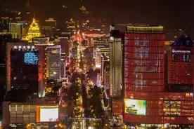 刚刚！杭州首个仲夏夜嘉年华启幕！今年将打造100个夜生活网红打卡地图片