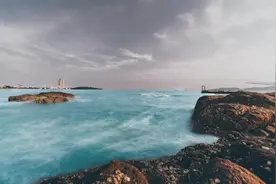 我国滨海旅游业加快“复航”图片
