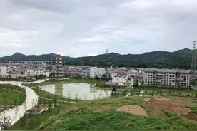 毛坦厂赶考故事：戒严的小镇、进击的网课、“超额”的自习图片