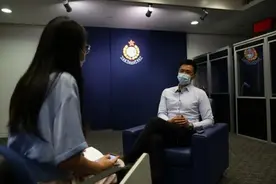 遭袭受伤的港警：上街的未成年人还不懂事图片