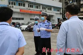 武汉公交全面开展驾驶员心理素质培训图片