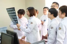 杭州小伙身上出现花斑，暴瘦成80斤病危！医生：晚上这个习惯很多人都有图片