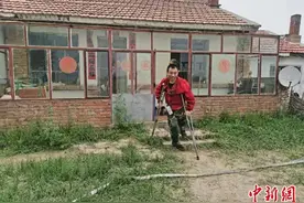 草原阿妈陪脑瘫儿子签器官捐赠表：换个方式继续陪你图片