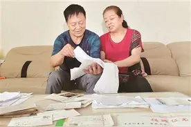 持续22年 夫妻俩捐助1000名贫困学生图片