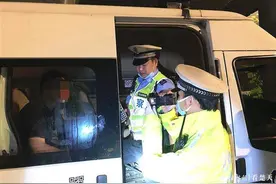 4S店移车员酒后上岗行驶几百米丢了饭碗，一周内洪山交警查了19名酒司机图片