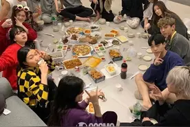 时髦办 | 比不过高中生的穿搭，韩综我是服气的图片