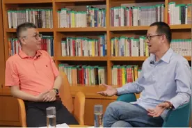 新东方俞敏洪对话北大秦春华：高考志愿应该这样选择图片