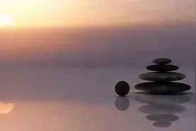 夜读 | 你和成功之间，差的是远见和耐心图片