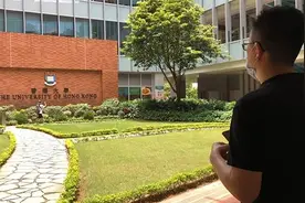 上海医生求学港大：香港医生收入属于“金字塔尖”视频封面