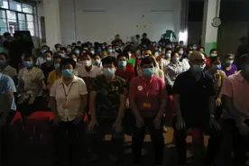 用“伪国学”洗脑中老年人，这个传销邪教猖狂到无法现象图片