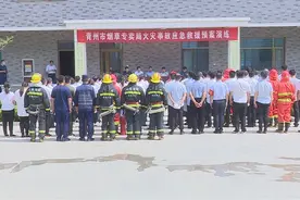 61秒｜潍坊青州市消防救援大队：开展灭火救援实战演练 筑牢最后“应急”防线图片