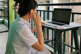 网络课堂续起柬埔寨孔子学院师生的中文情缘图片